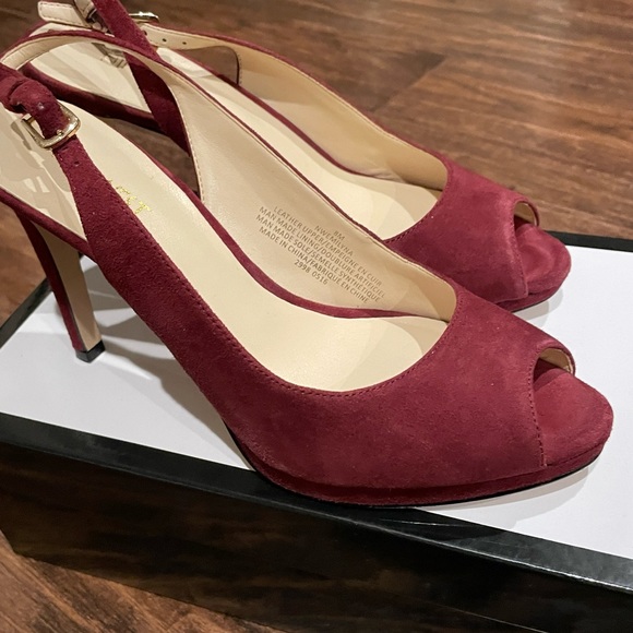 Ladies sling back by Nine West - Picture 3 of 4